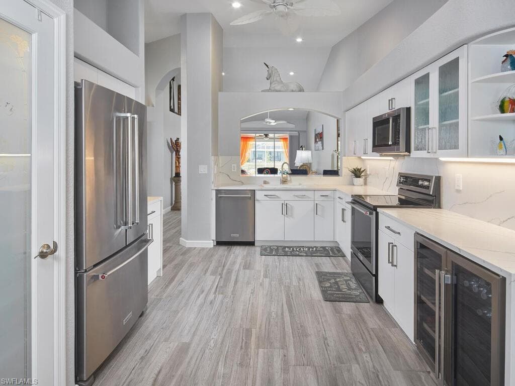 8260 Ibis Cove CIR # B226, NAPLES FL 34119-7