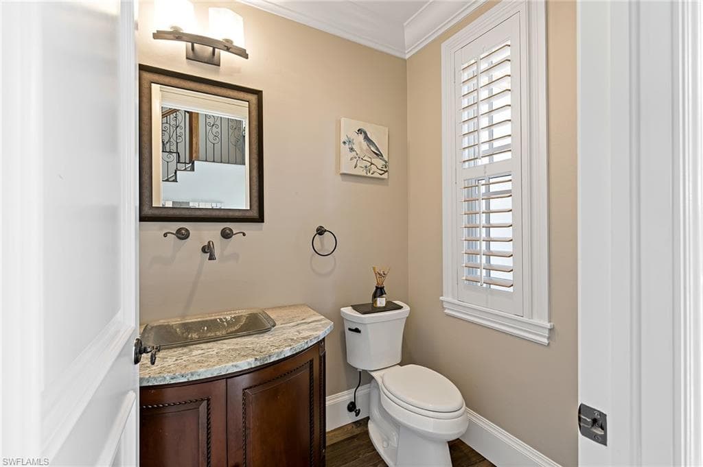 1435 Osprey AVE, NAPLES FL 34102-11