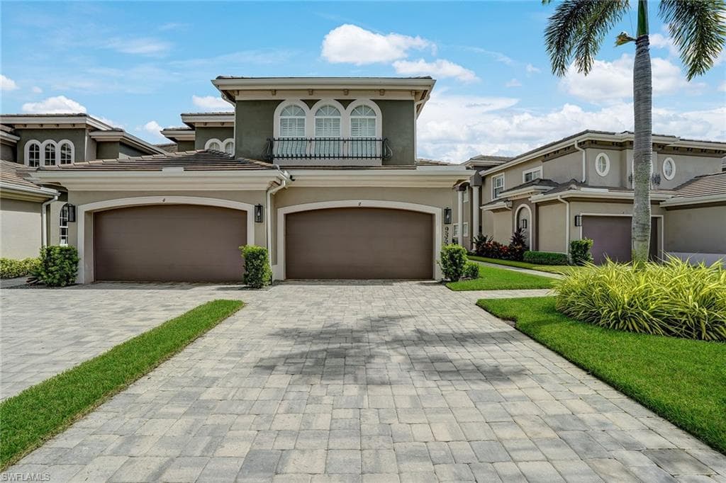 9350 Triana TER # 292, FORT MYERS FL 33912-27