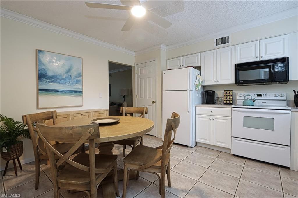 940 3rd ST S # 101, NAPLES FL 34102-9