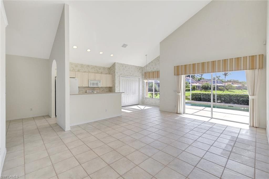 9490 Cedar Creek DR, BONITA SPRINGS FL 34135-13