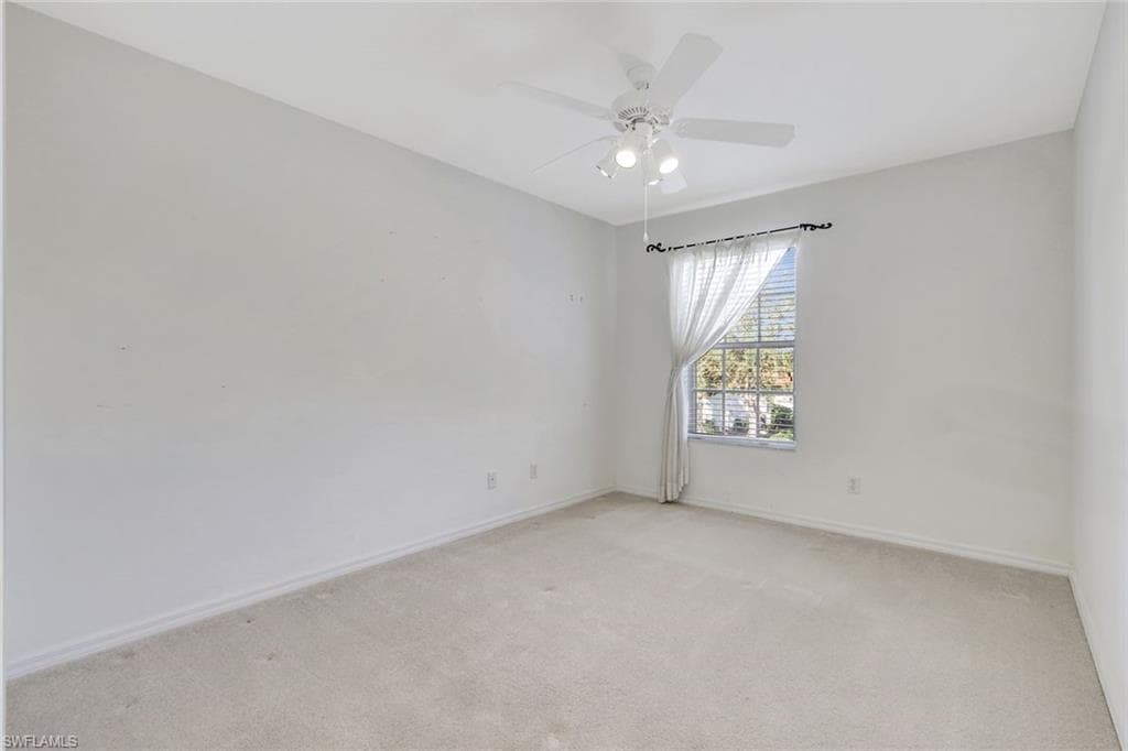 9490 Cedar Creek DR, BONITA SPRINGS FL 34135-28