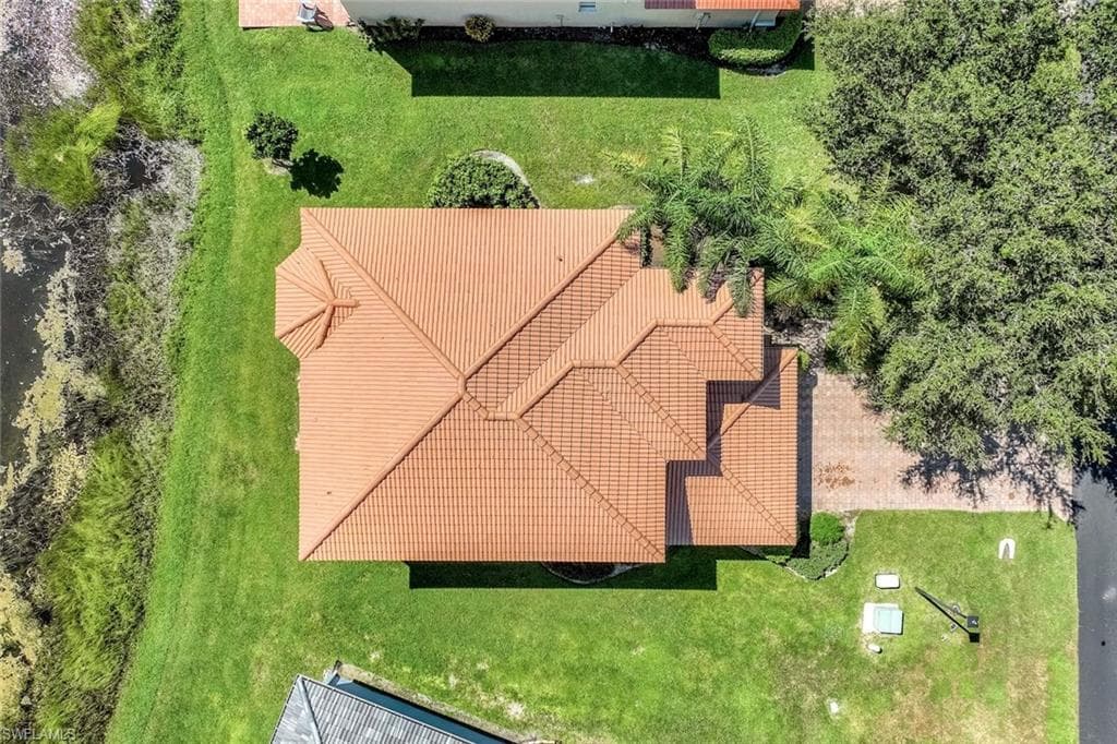 9820 Springlake CIR, ESTERO FL 33928-28