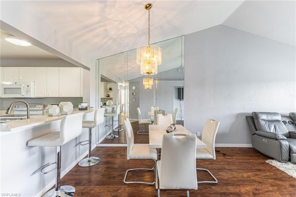 420 Belina DR # 1206, NAPLES FL 34104-2