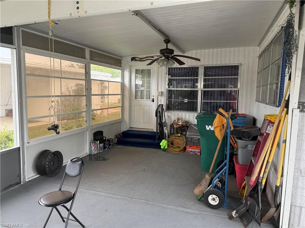 539 Poinsettia LN # 152, NAPLES FL 34114-12