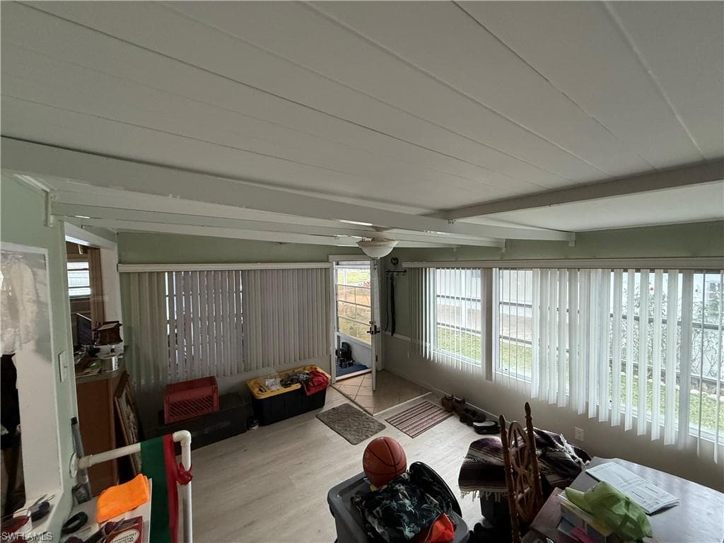 539 Poinsettia LN # 152, NAPLES FL 34114-11