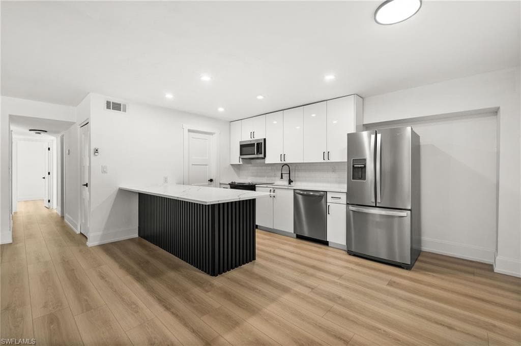 5329 Trammell ST, NAPLES FL 34113-6