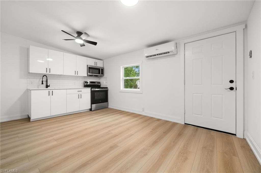 5329 Trammell ST, NAPLES FL 34113-27