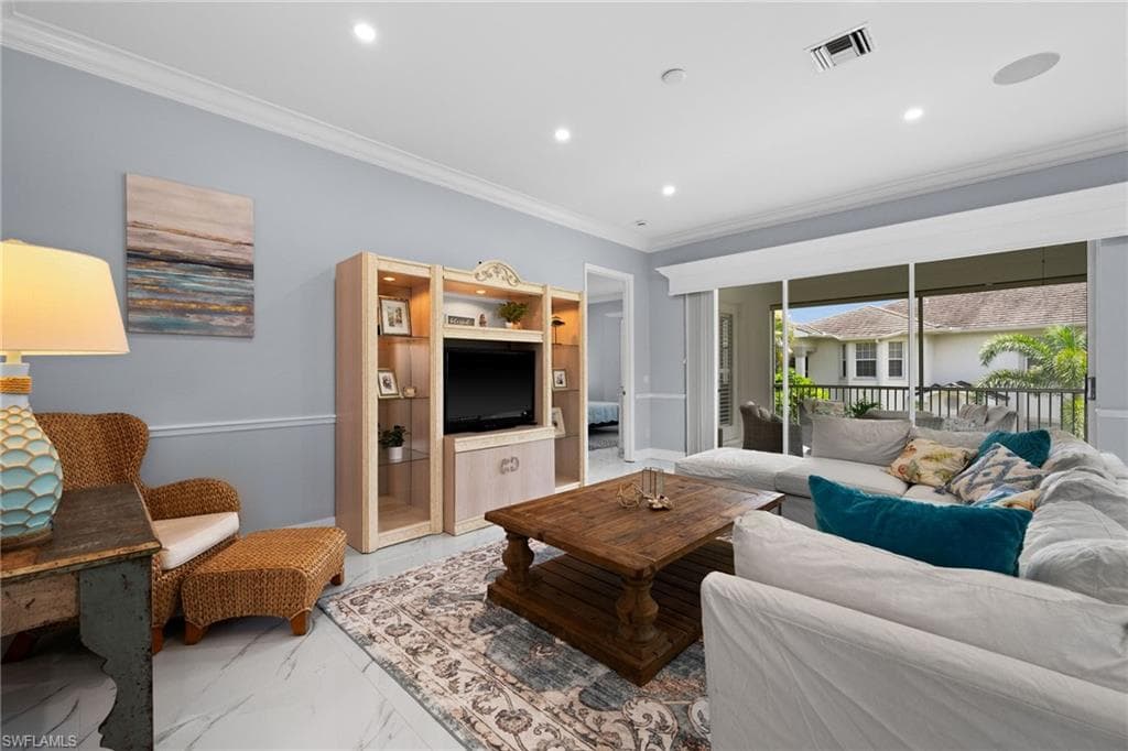 5010 Marina Cove DR # 4, NAPLES FL 34112-3