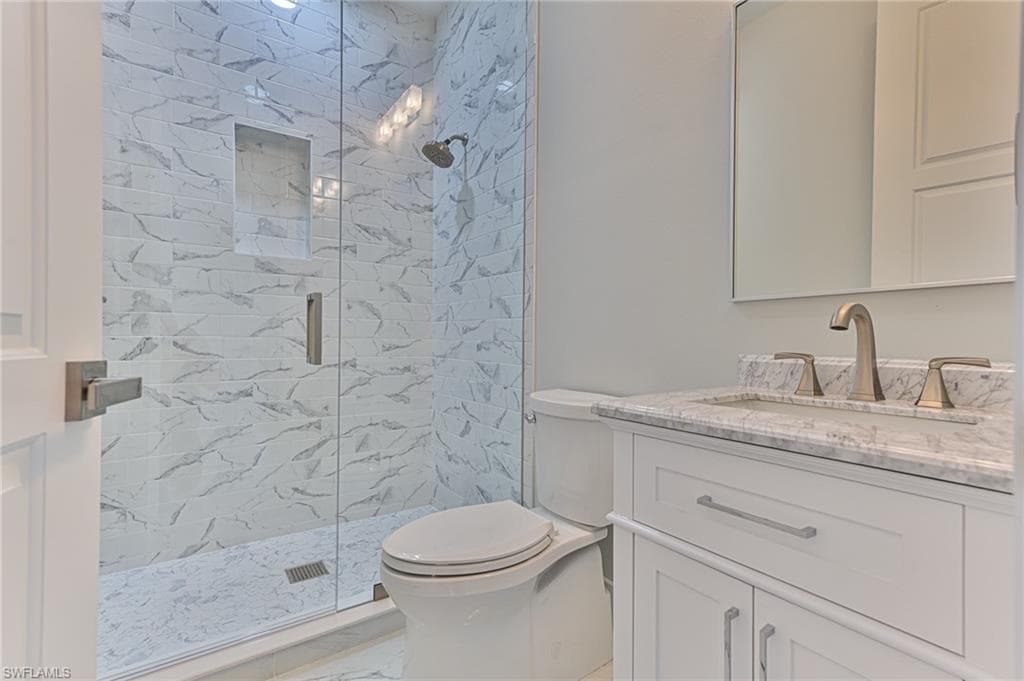 9226 Estero River CIR, ESTERO FL 33928-41