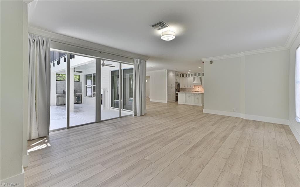 9226 Estero River CIR, ESTERO FL 33928-11