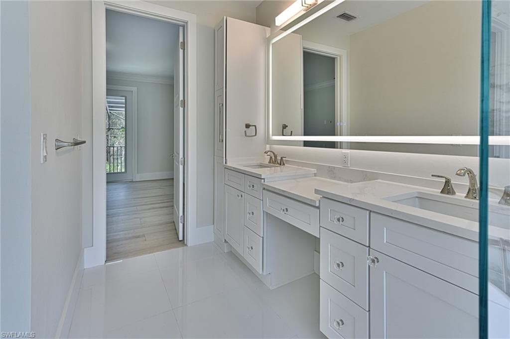 9226 Estero River CIR, ESTERO FL 33928-33