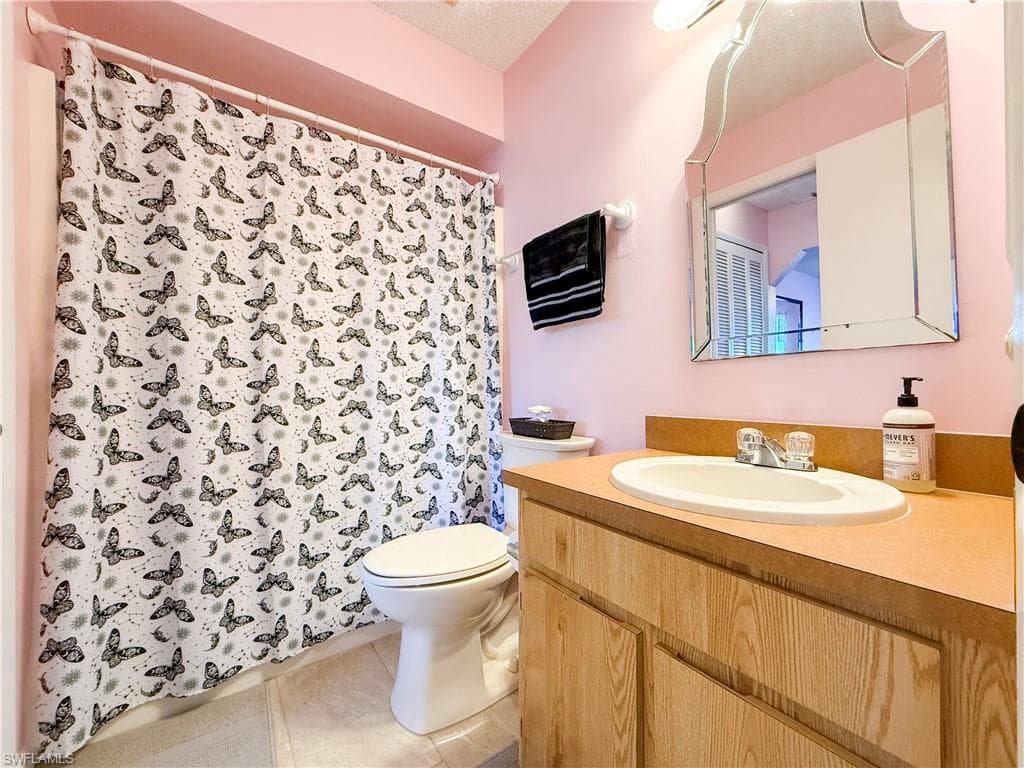 1141 Gleason PKWY # 206, CAPE CORAL FL 33914-13