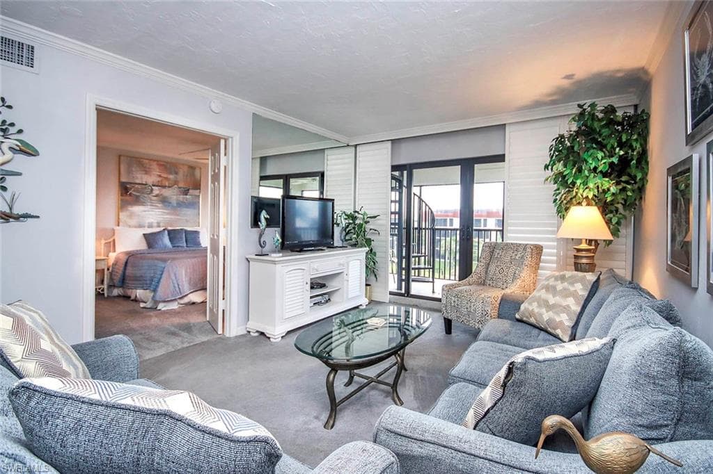 2445 W Gulf DR # B44, SANIBEL FL 33957-14
