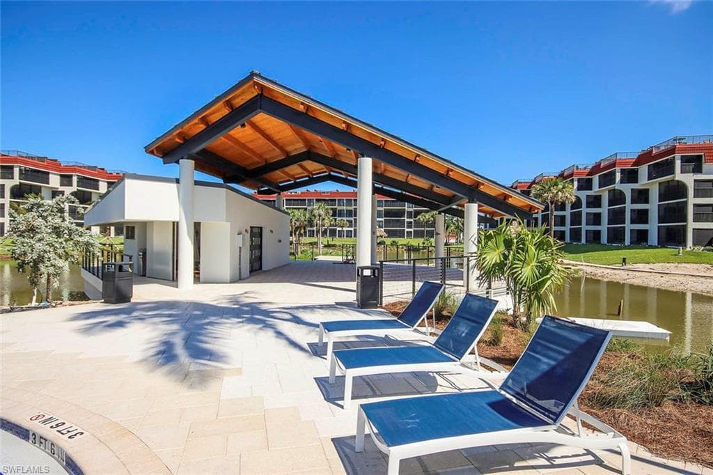 2445 W Gulf DR # B44, SANIBEL FL 33957-28