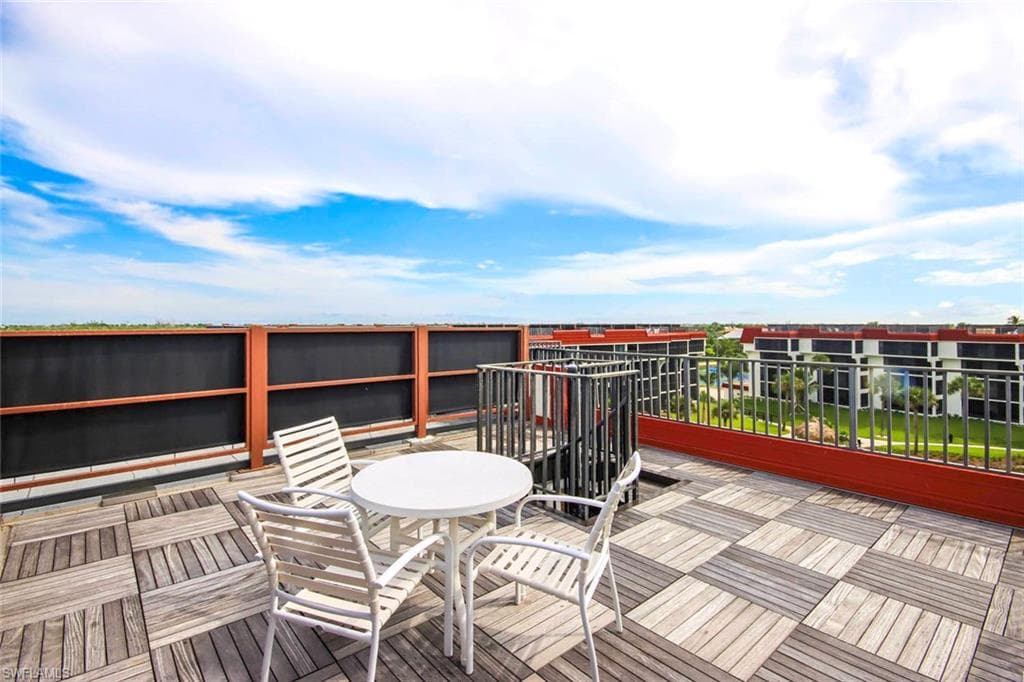 2445 W Gulf DR # B44, SANIBEL FL 33957-3