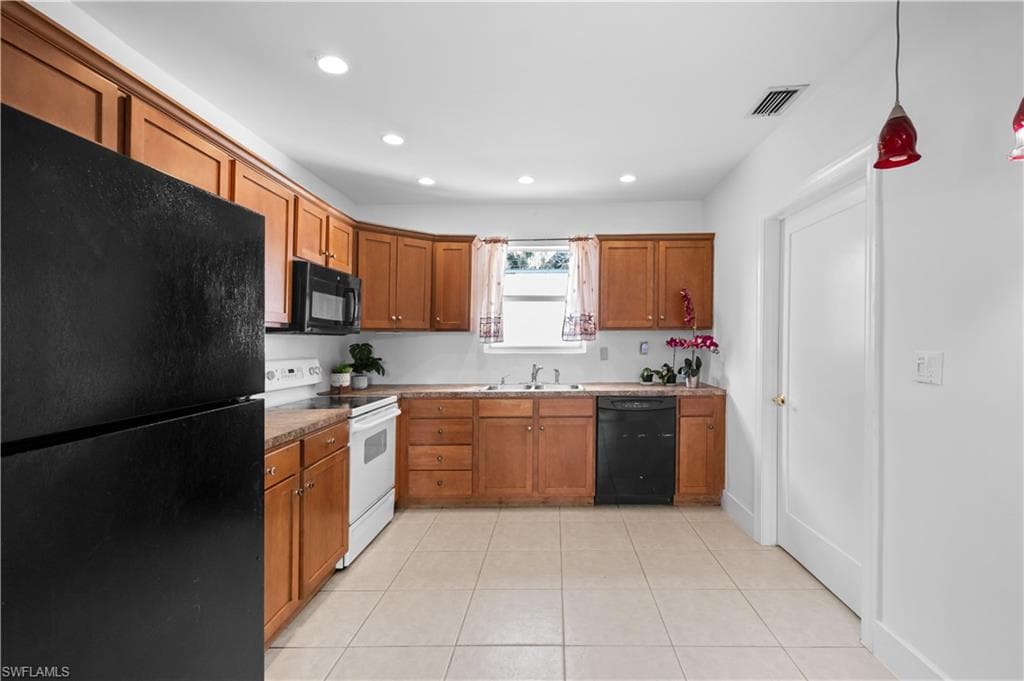 3506 Caloosa ST, NAPLES FL 34112-4