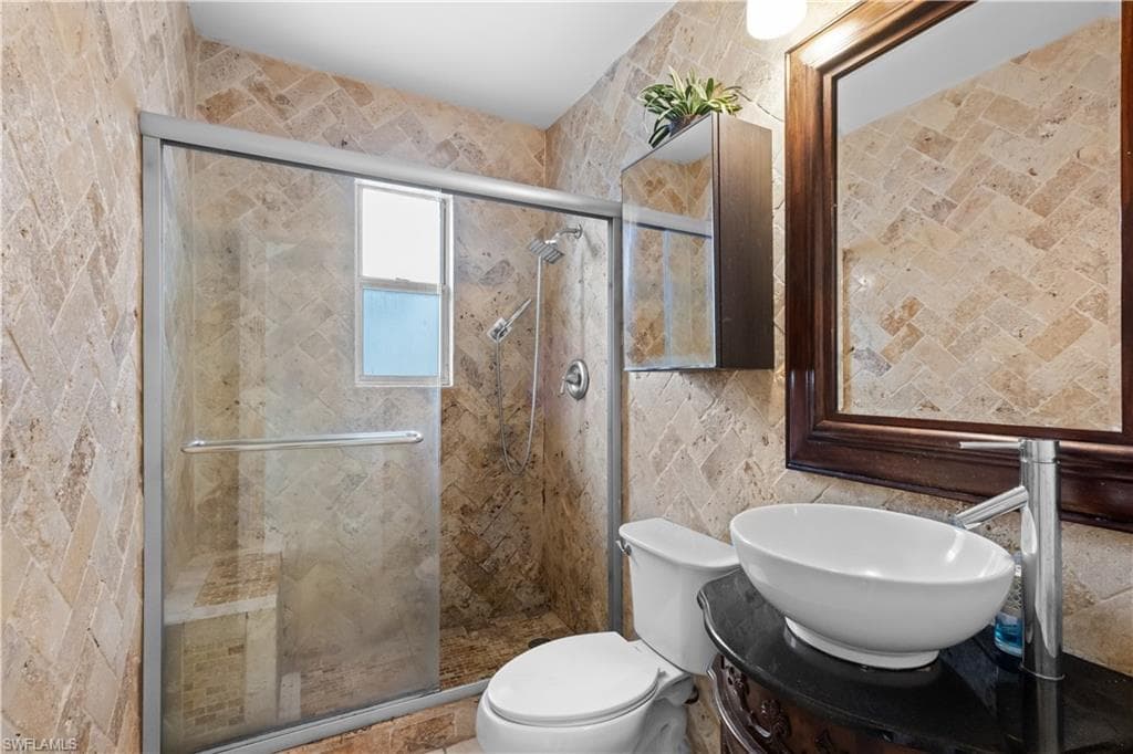 3506 Caloosa ST, NAPLES FL 34112-13