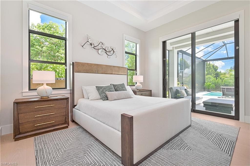 818 93rd AVE N, NAPLES FL 34108-22