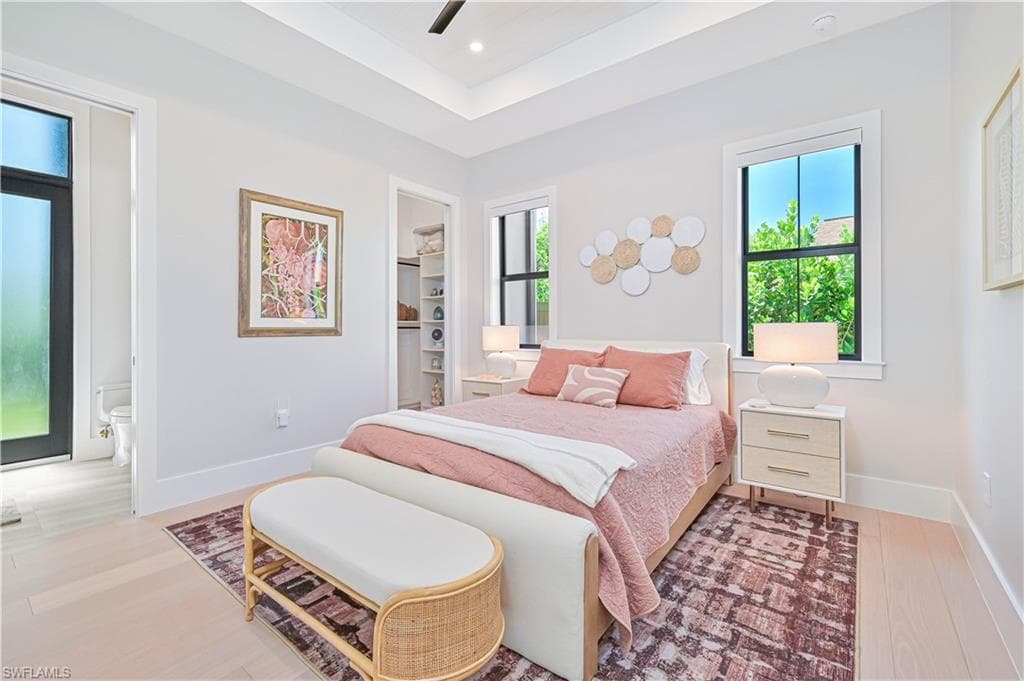 818 93rd AVE N, NAPLES FL 34108-31