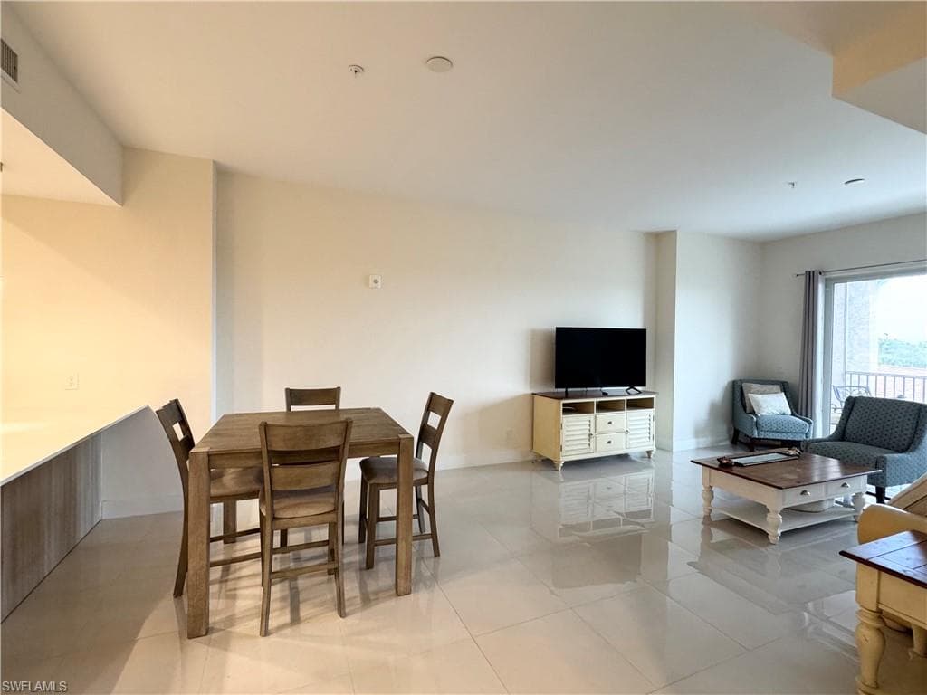 15901 Royal Pointe LN # 405, FORT MYERS FL 33908-3