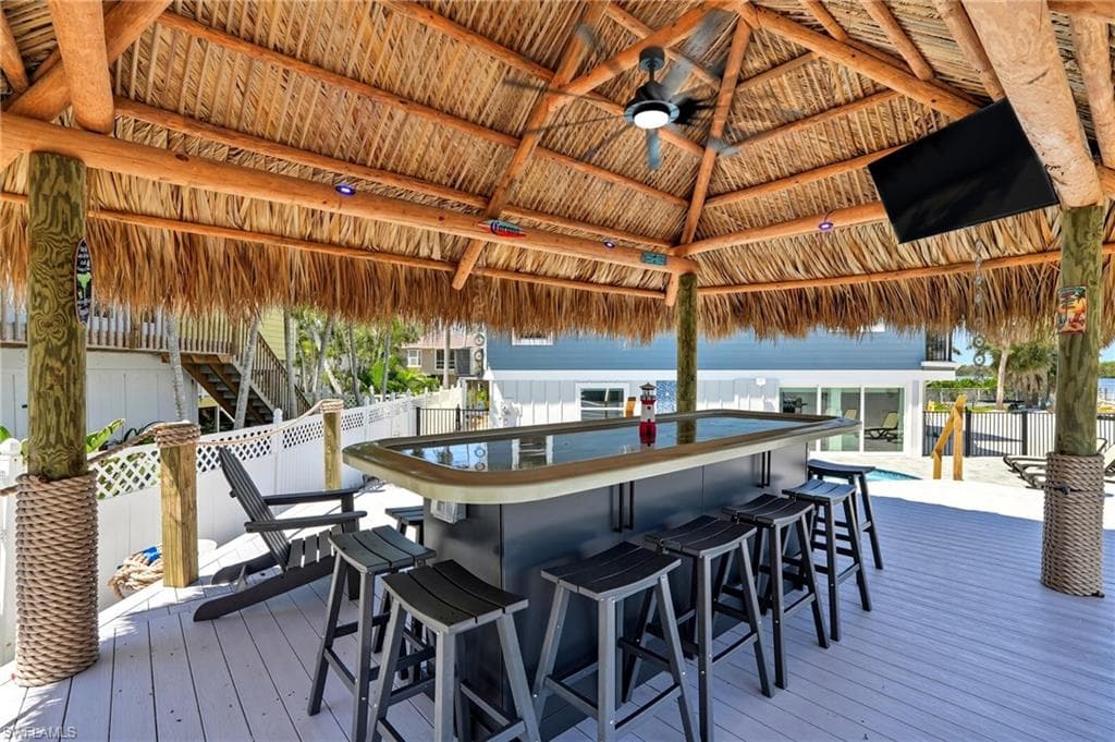 190 Bayview AVE, FORT MYERS BEACH FL 33931-39