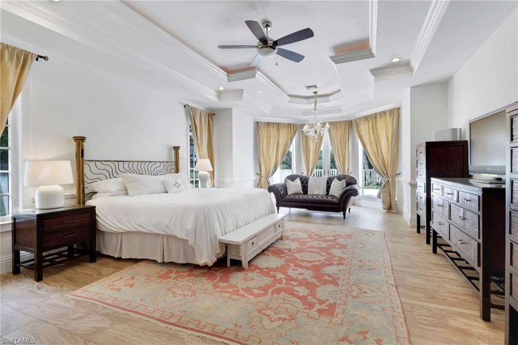 13101 Pond Apple DR E, NAPLES FL 34119-15