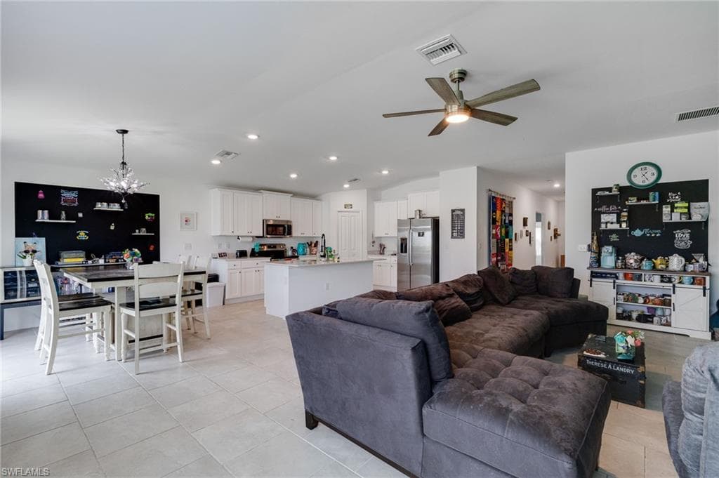 3856 Treasure Oak WAY, FORT MYERS FL 33905-9