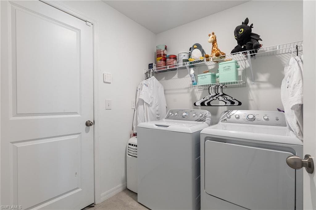 3856 Treasure Oak WAY, FORT MYERS FL 33905-3