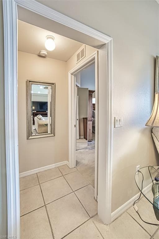 9211 Independence WAY, FORT MYERS FL 33913-25