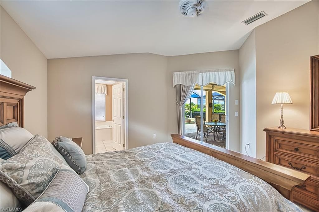 9211 Independence WAY, FORT MYERS FL 33913-29