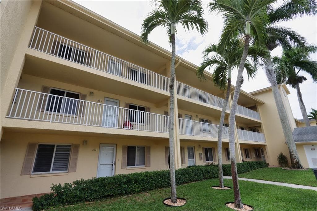 20121 Ian CT # 201, ESTERO FL 33928-14