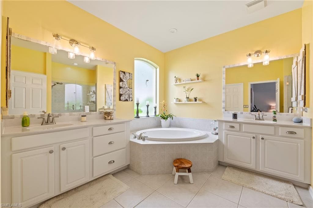 11490 Axis Deer LN, FORT MYERS FL 33966-13