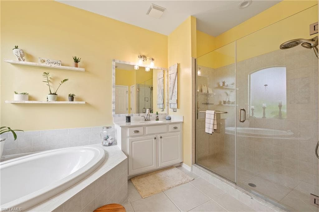 11490 Axis Deer LN, FORT MYERS FL 33966-14