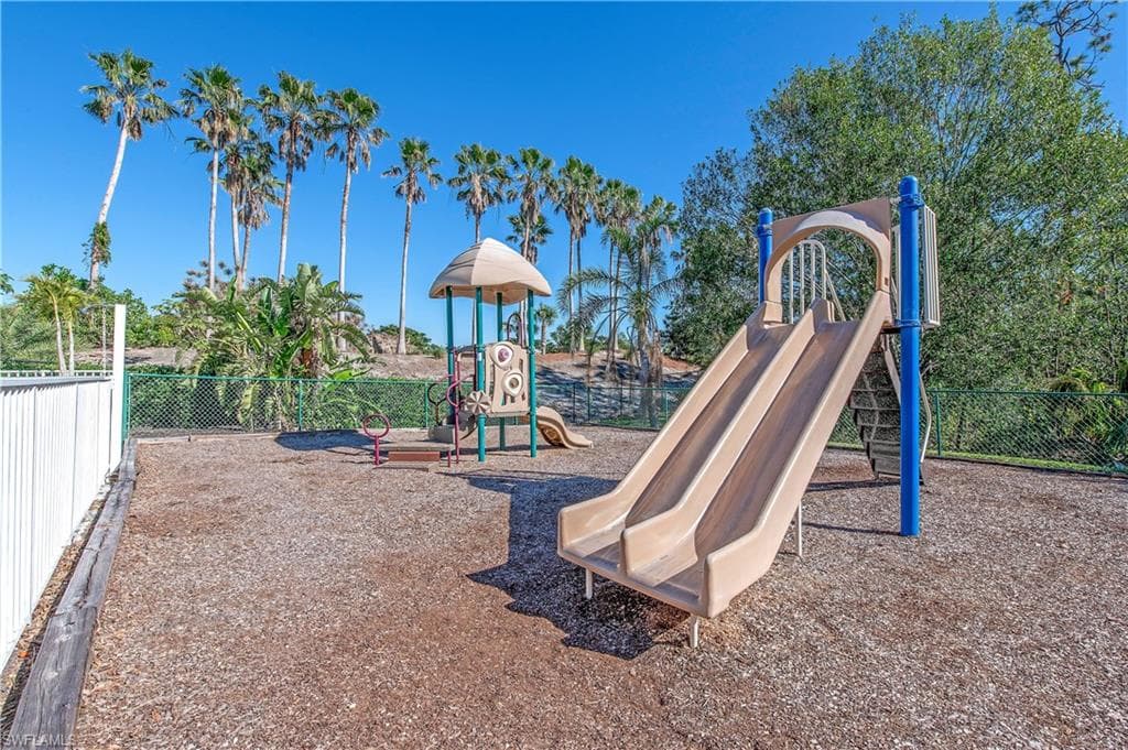 11490 Axis Deer LN, FORT MYERS FL 33966-30