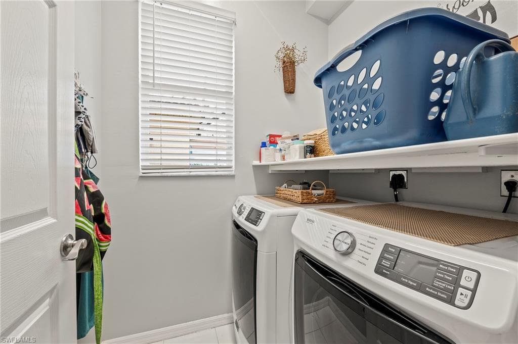 11490 Axis Deer LN, FORT MYERS FL 33966-20