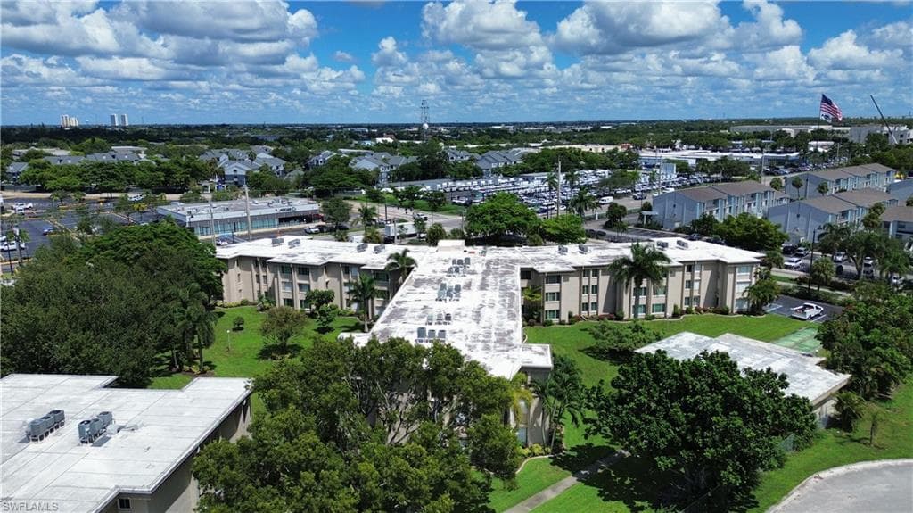 2264 Winkler AVE # 107, FORT MYERS FL 33901-16