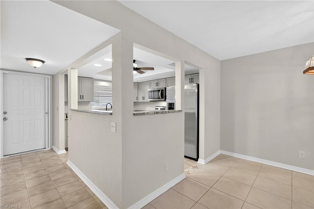 3720 SE 10th AVE 102-12