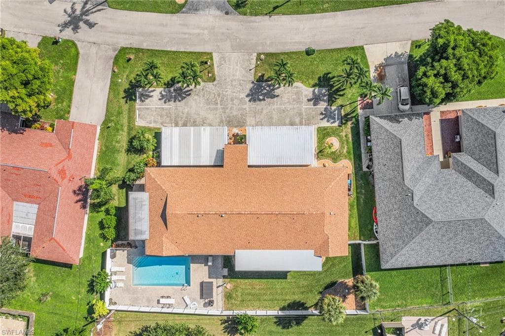 3720 SE 10th AVE 102-6