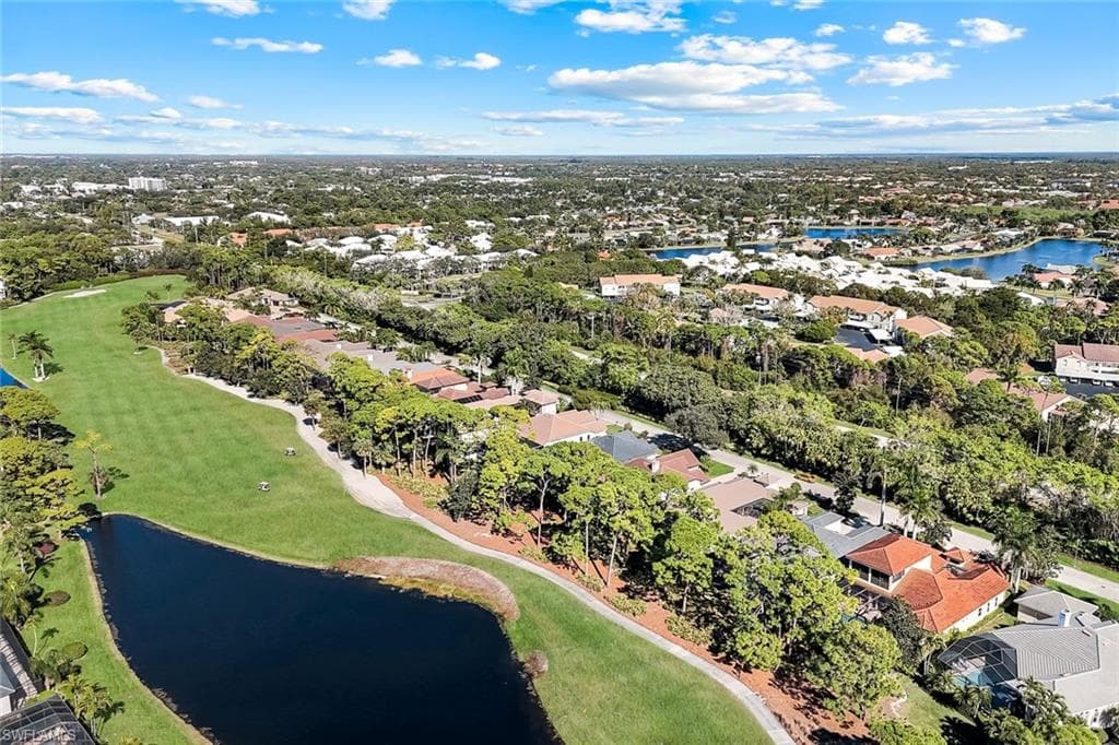 237 Charleston CT, NAPLES FL 34110-32