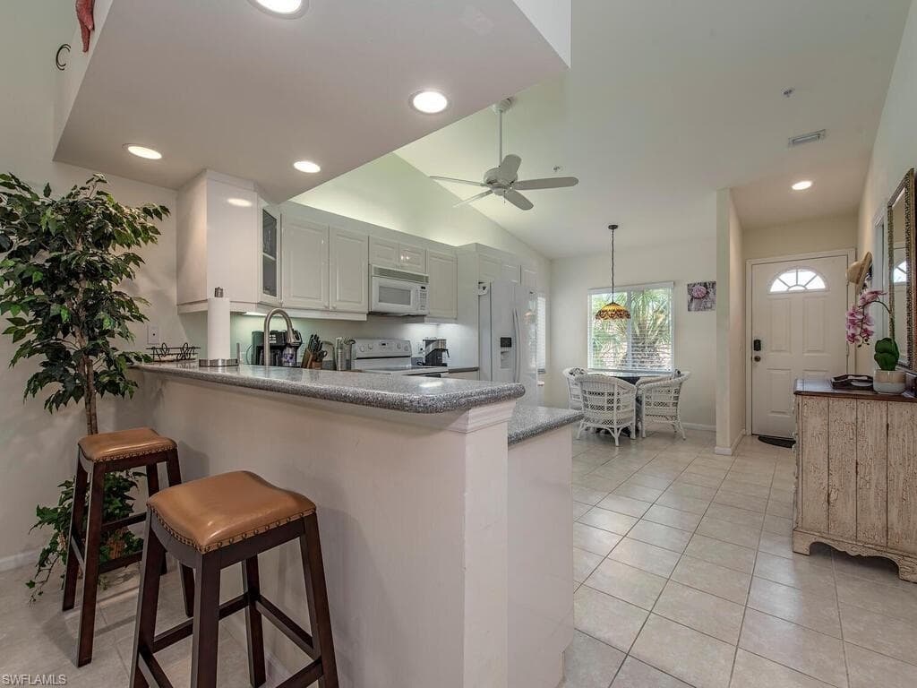 1670 Windy Pines DR # 2508, NAPLES FL 34112-4