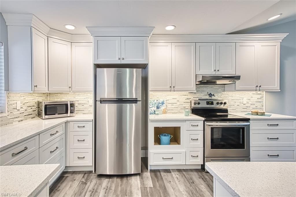 17452 Woodland TRCE # F, FORT MYERS FL 33908-14