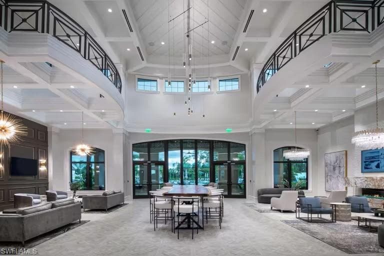 1904 Sierra CT, NAPLES FL 34120-19