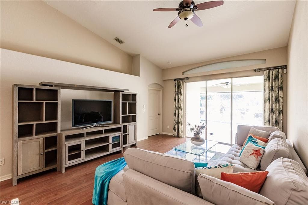 8440 Ibis Cove CIR # B260, NAPLES FL 34119-12