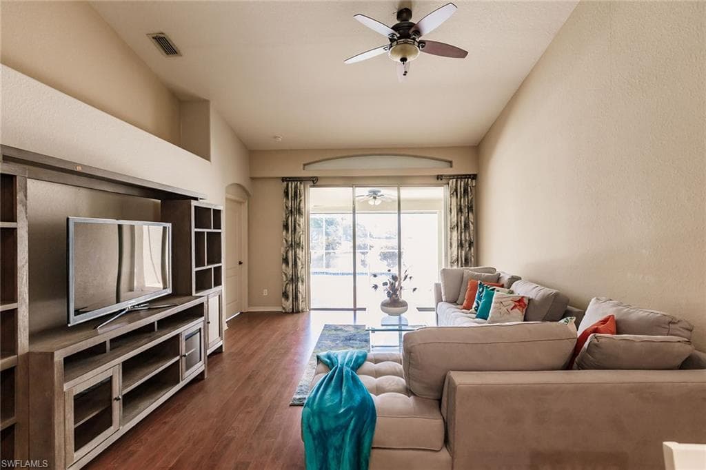 8440 Ibis Cove CIR # B260, NAPLES FL 34119-11