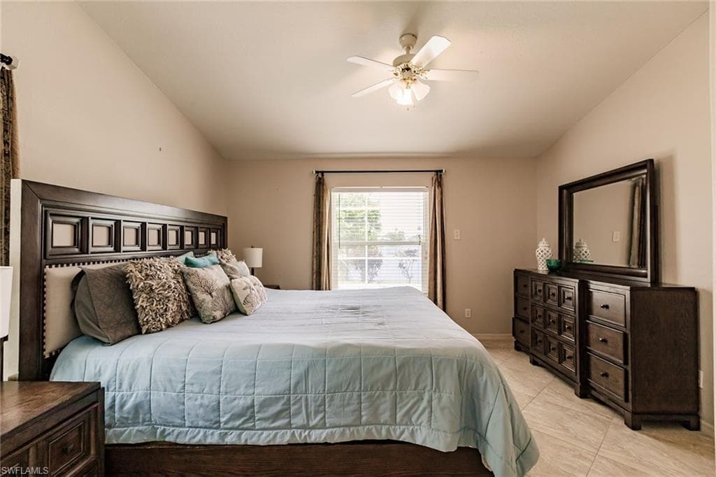 8440 Ibis Cove CIR # B260, NAPLES FL 34119-27