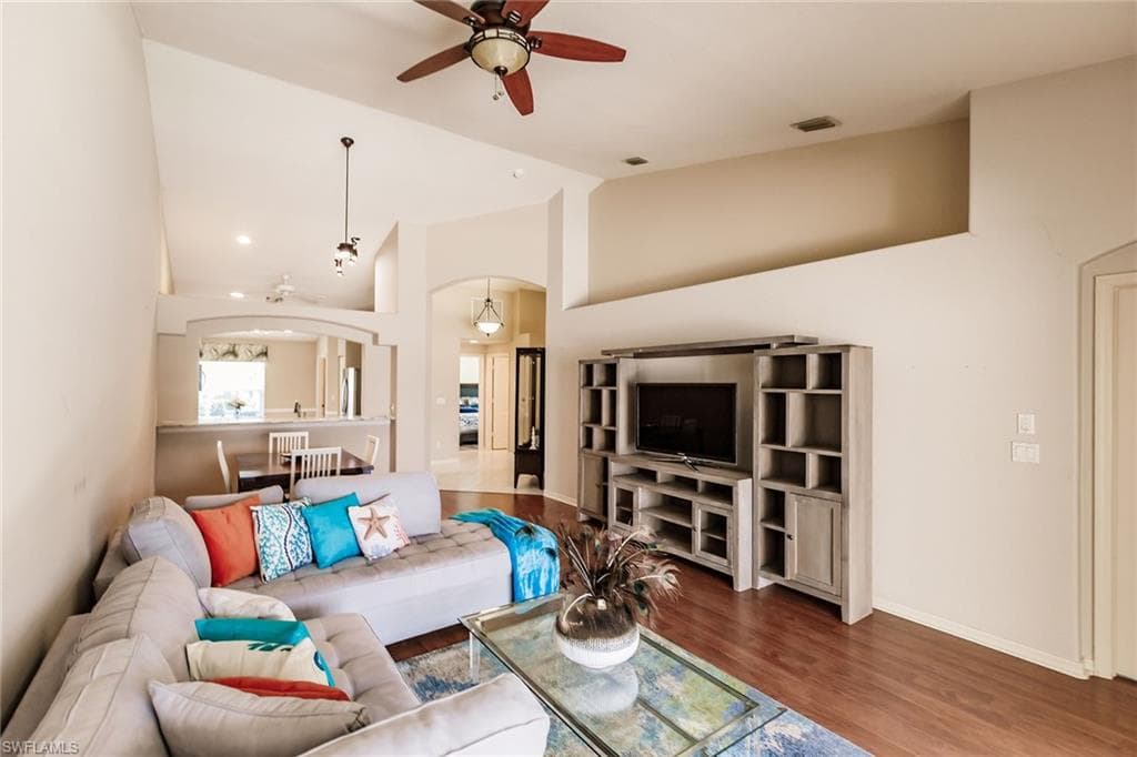 8440 Ibis Cove CIR # B260, NAPLES FL 34119-14