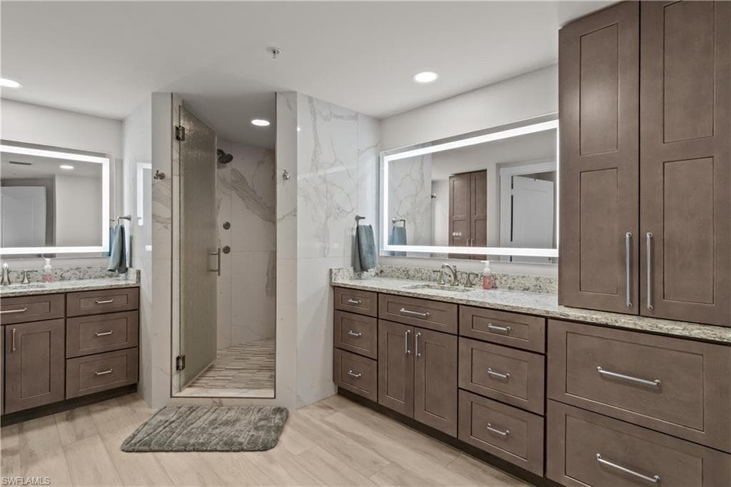 6061 Silver King BLVD # 705, CAPE CORAL FL 33914-38