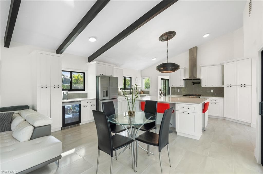 15600 Light Blue CIR, FORT MYERS FL 33908-23