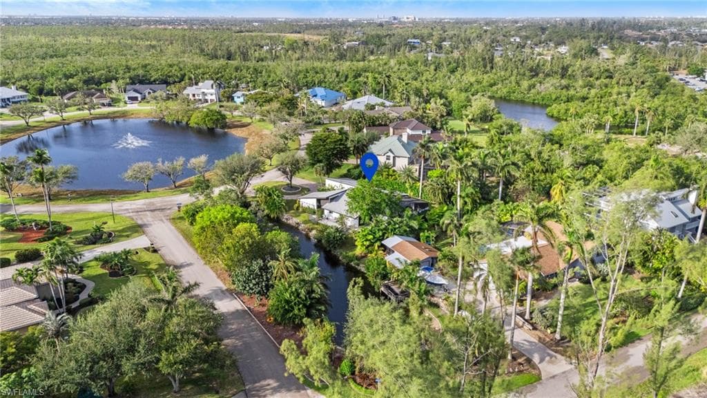 15600 Light Blue CIR, FORT MYERS FL 33908-48